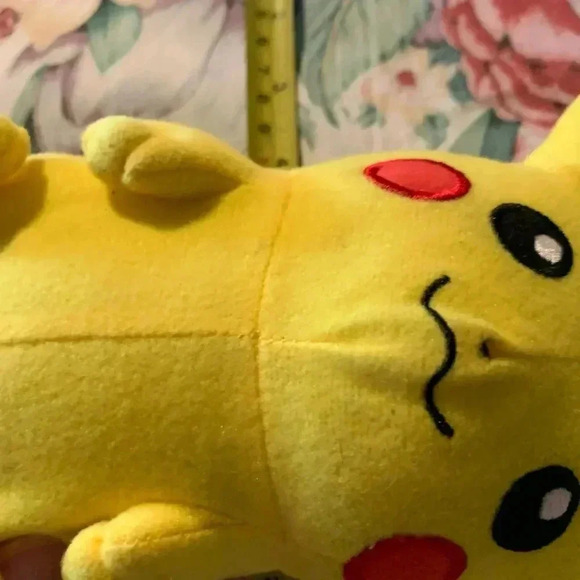 Pikachew Plush Toy - Picture 11 of 11